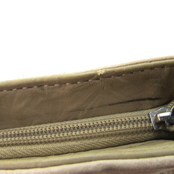 Stone Mountain Beige & Black Double Handle Multi Zip Pockets Leather Handbag - Picture 9 of 11